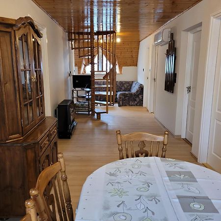 Henrietta Apartmanhaz Apartment Залакарос Екстериор снимка